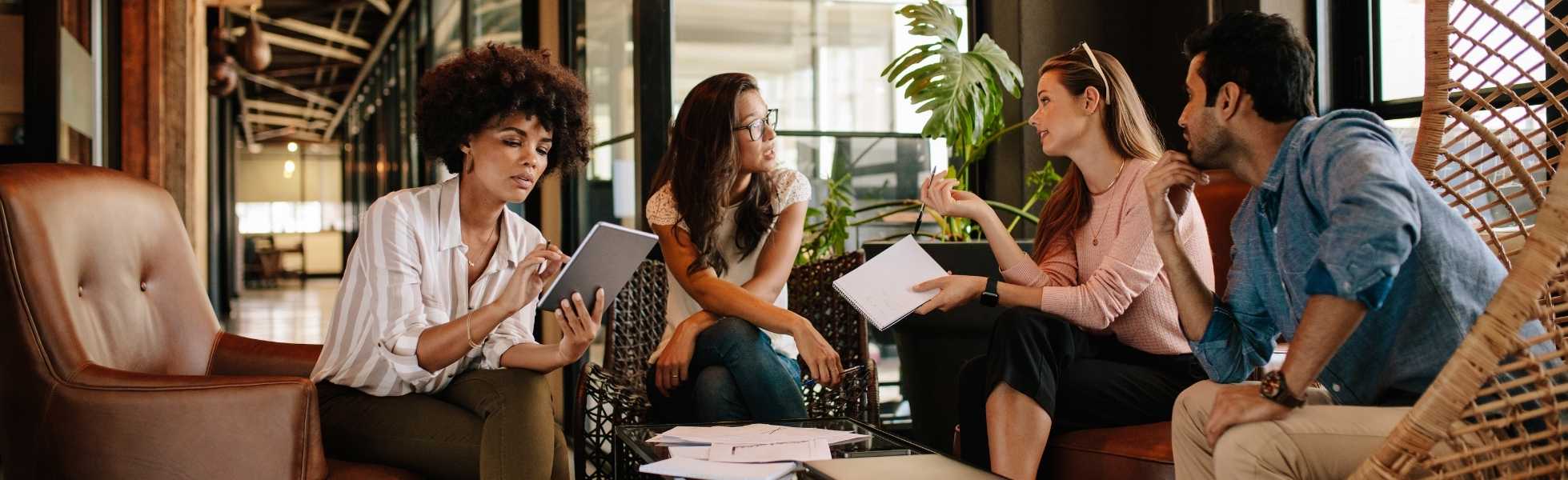 Mandarin speaking mortgage broker explaining home loan options to Chinese clients